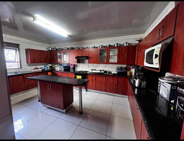 3 BEDROOM HOUSE FOR SALE IN POWERVILLE